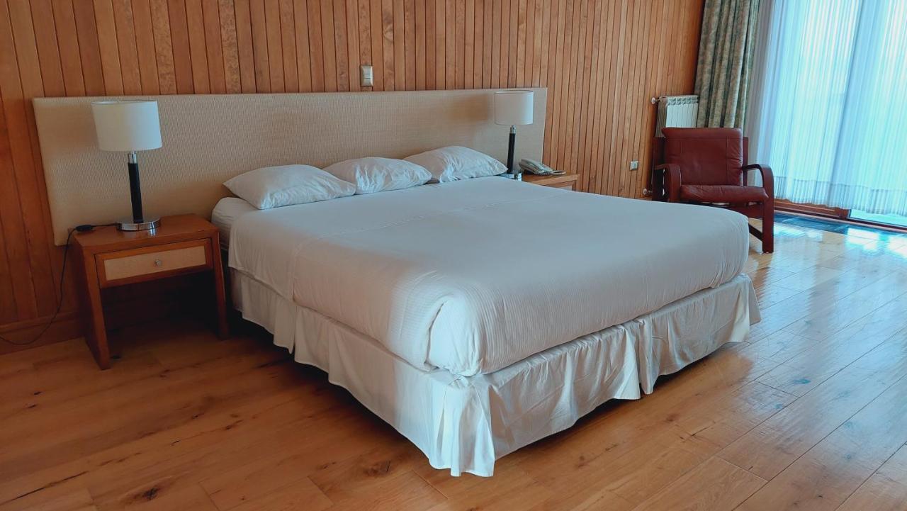 Hotel Y Cabanas Llanuras De Diana - Caja Los Andes Puerto Natales Ngoại thất bức ảnh