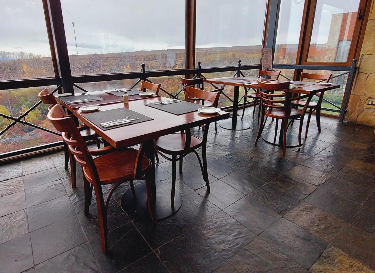 Hotel Y Cabanas Llanuras De Diana - Caja Los Andes Puerto Natales Ngoại thất bức ảnh