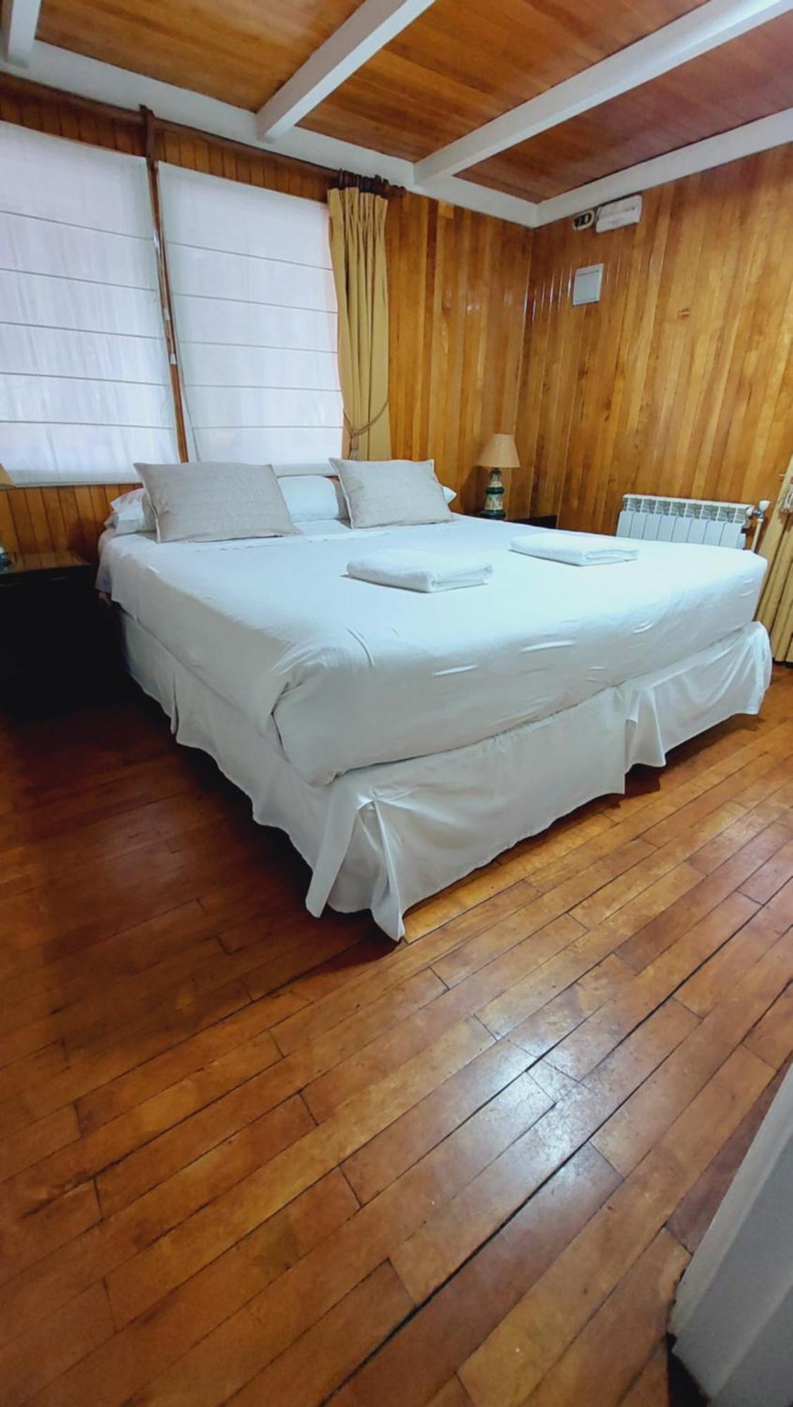 Hotel Y Cabanas Llanuras De Diana - Caja Los Andes Puerto Natales Ngoại thất bức ảnh